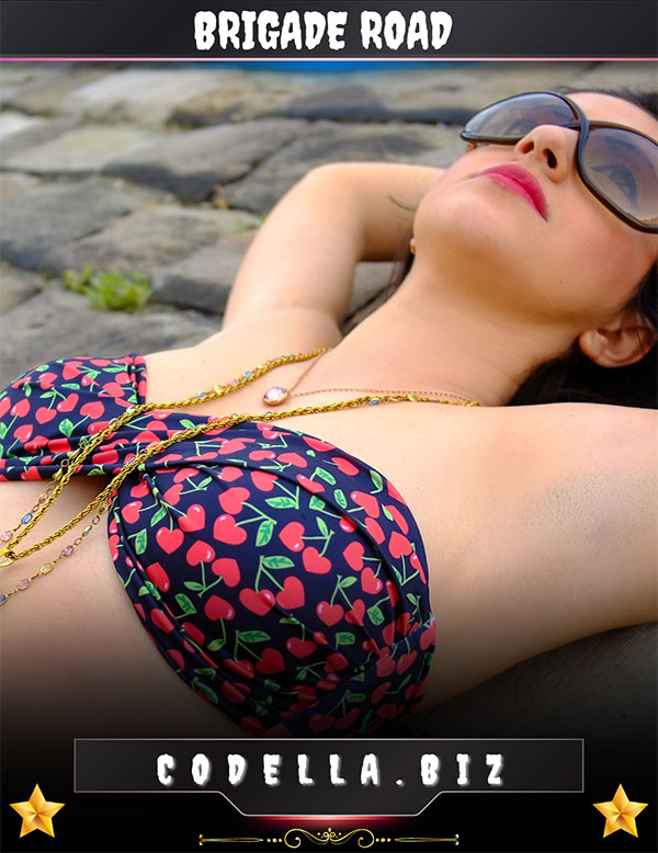 Escort Girl in Brigade Road