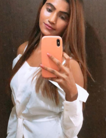 Hyderabad Escort Girl in Bangalore Escorts Service